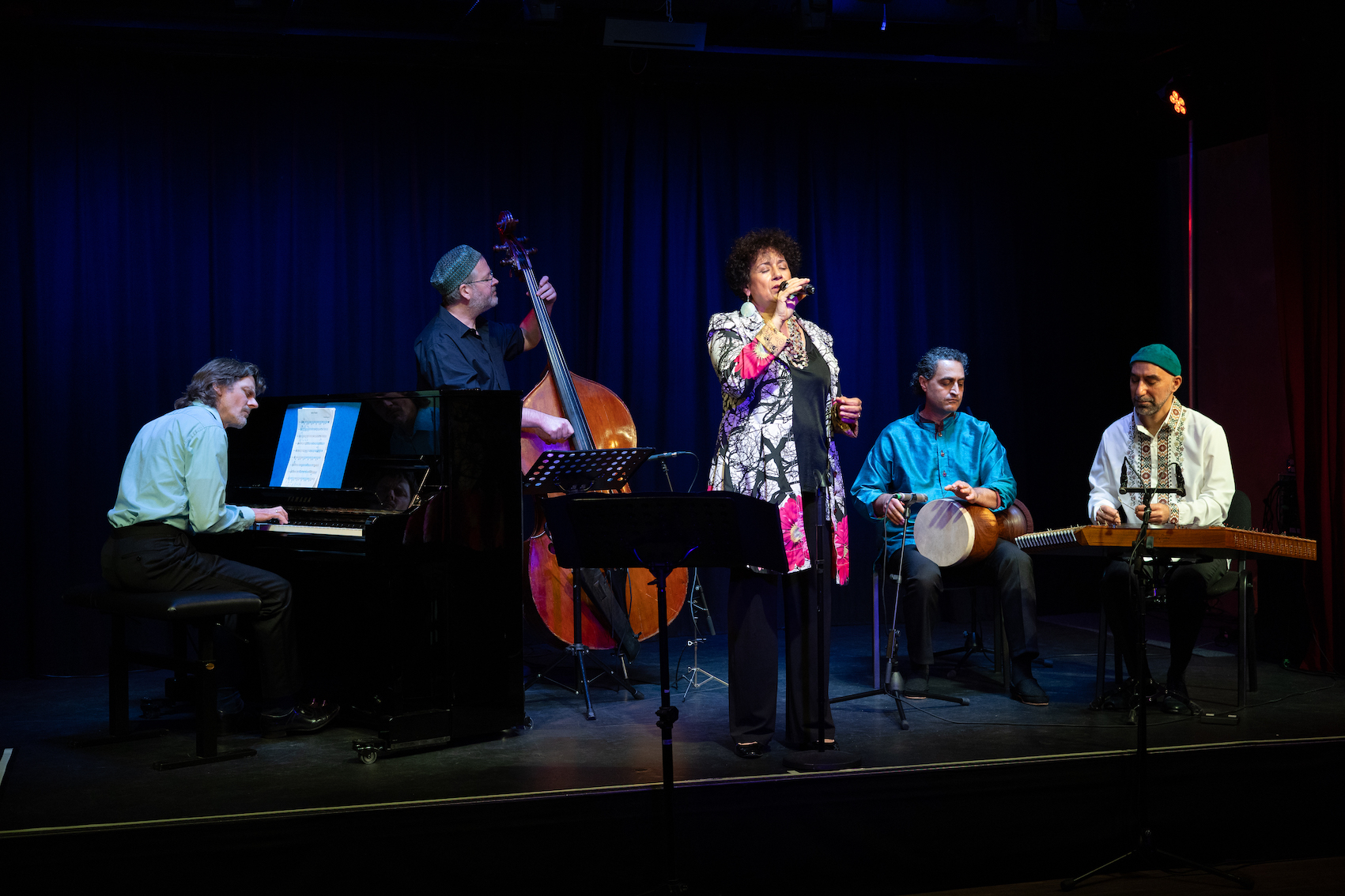 Simone Helle_Let us Agree